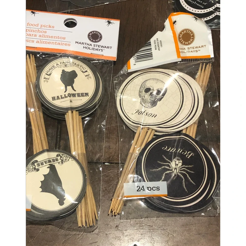 NWT MARTHA‎ STEWART Holidays Halloween Party Food Picks Cupcake Picks Toppers